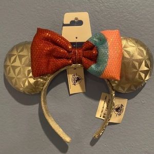 Disney Parks Epcot Bubblegum Wall Ears